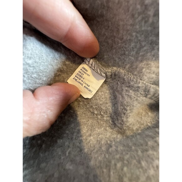 Sanrio Chococat Gray Sweatshirt XS Bioworld‎ Kawaii Hearts Cat Pullover HTF - Picture 8 of 8